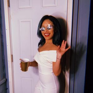 Meet your Posher, Dulce